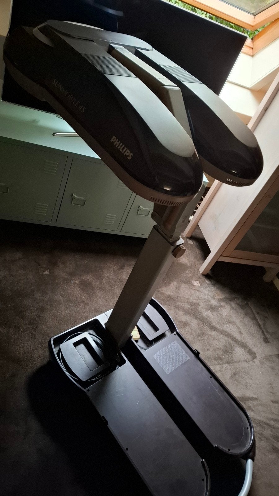 Gratis Philips Sunmobile 4S Zonnebank, Witgoed en Apparatuur, Ophalen of Verzenden, Gebruikt, Zonnebank dubbelzijdig, Minder dan 10 lampen