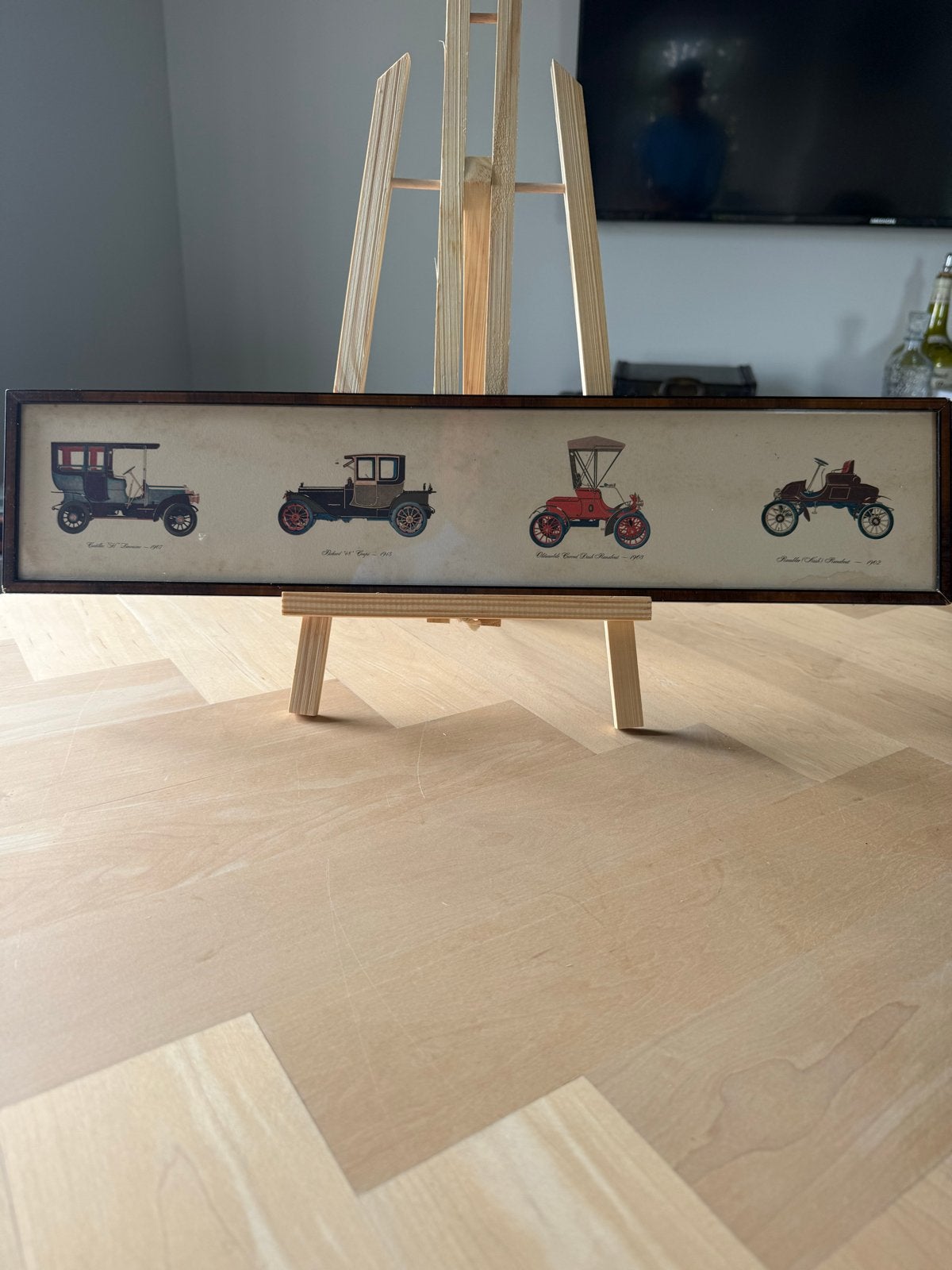 Vintage ingelijste prent van klassieke auto's, Ophalen of Verzenden, Achter glas