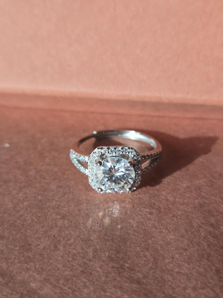 Ring ziver met moissanite 2k verstelbare ring, 18 tot 19, Nieuw, Ophalen of Verzenden, De Wieken 3
