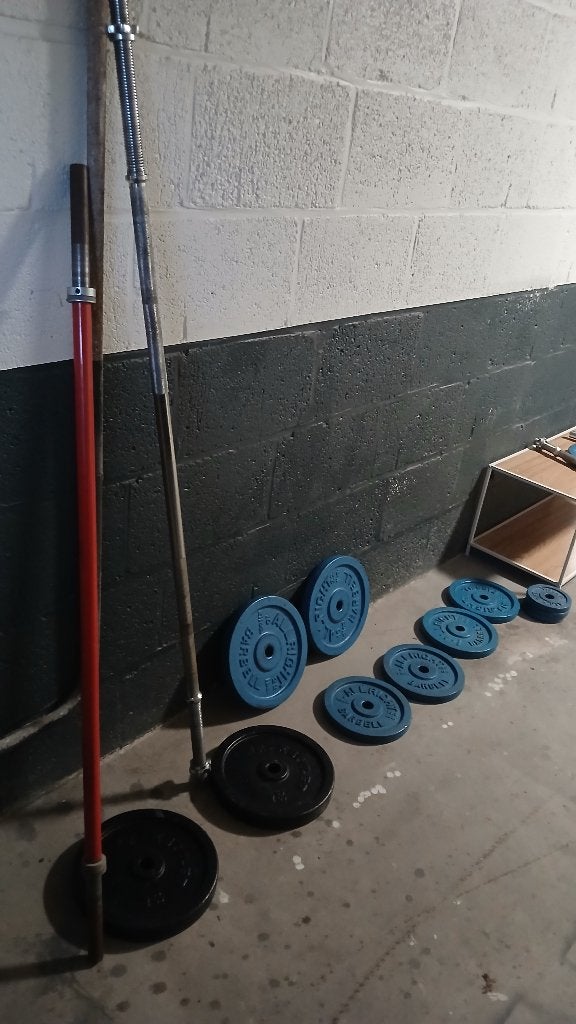 Halterset met schijven en stangen, Sport en Fitness, Ophalen, Gebruikt, Benen, Halterset