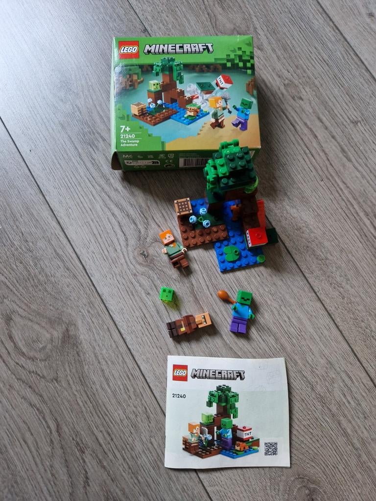 LEGO Minecraft 21240 Het Moerasavontuur, Minecraft, Lego, Ophalen of Verzenden, Zo goed als nieuw