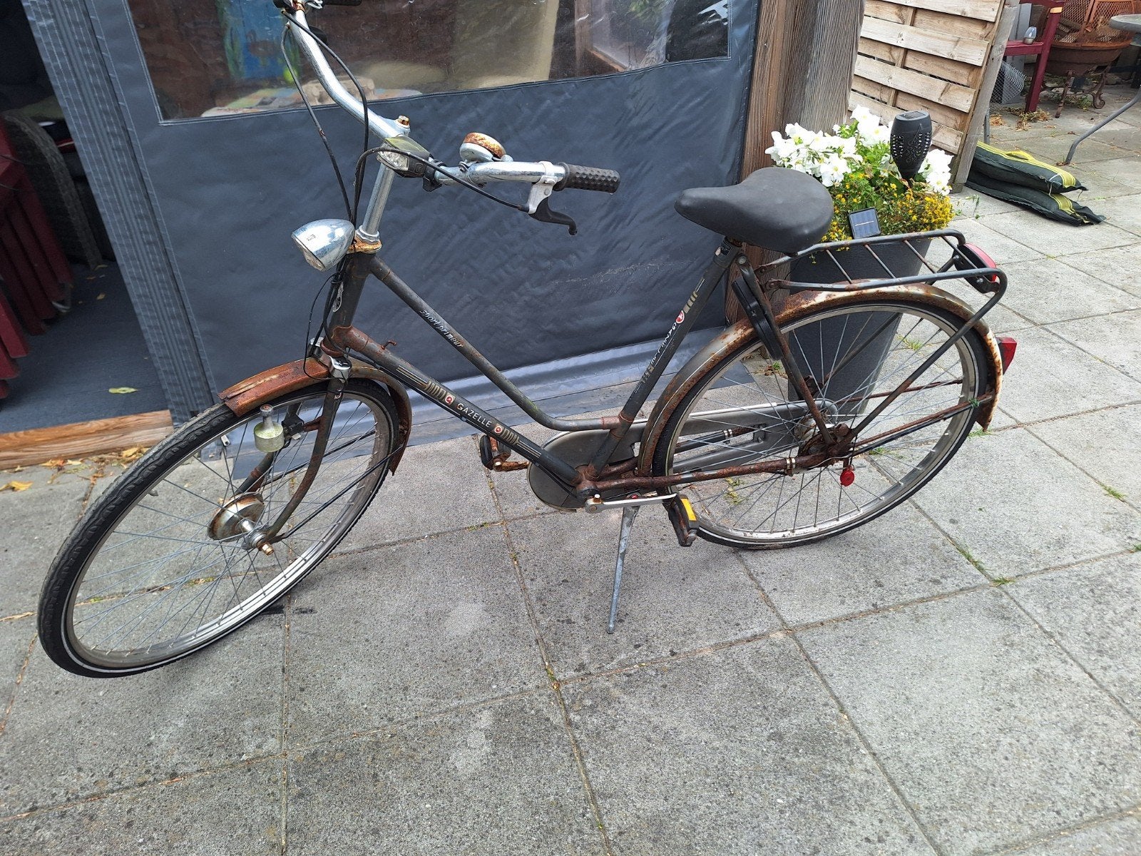 Oude Gazelle damesfiets - Opknapper, Ophalen, Gazelle, Trommelrem, 53 tot 56 cm