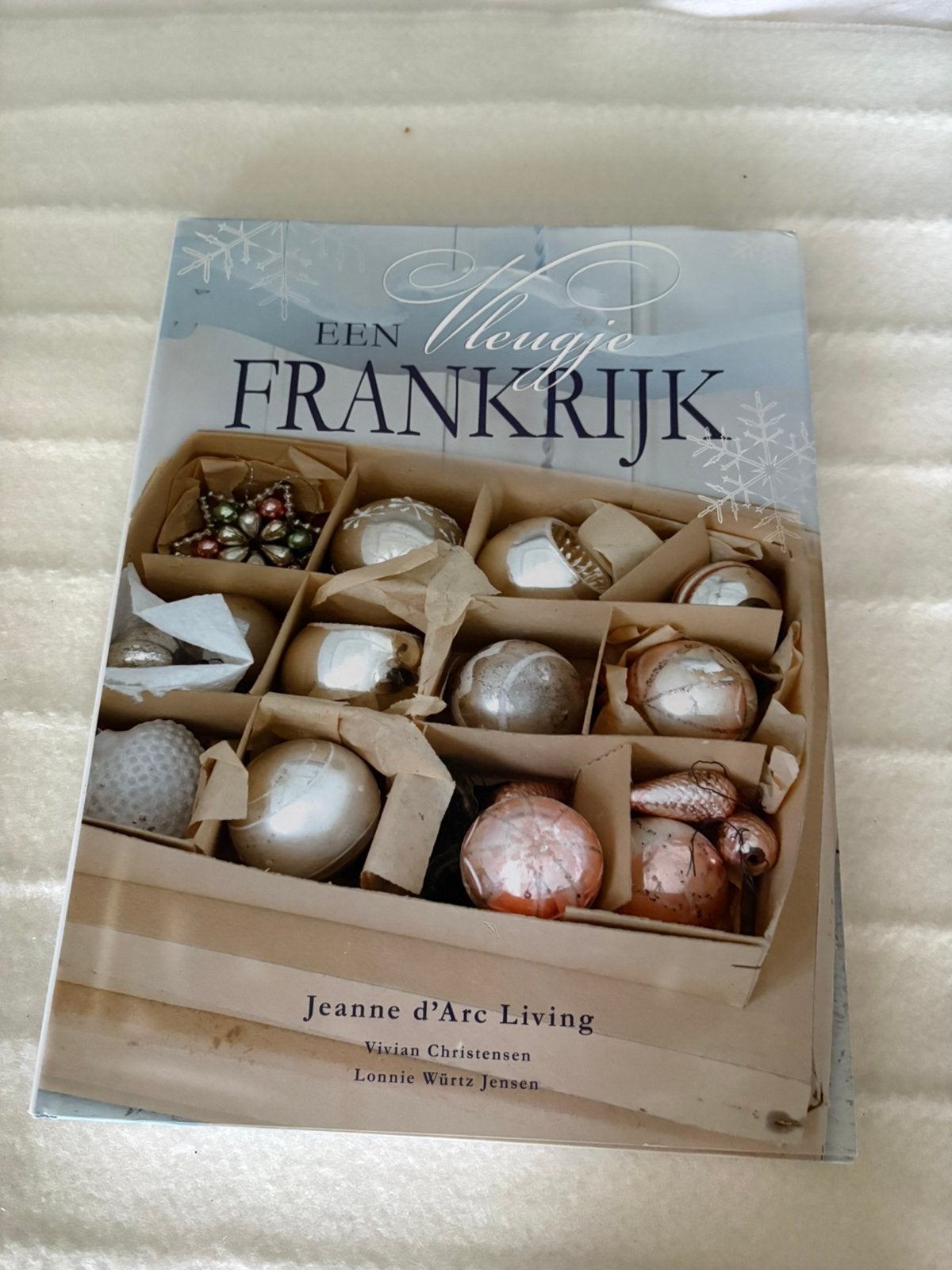 Kerstboek een vleugje Frankrijk jeanne d’arc living, Boeken, Ophalen of Verzenden, Zo goed als nieuw, Interieur en Design
