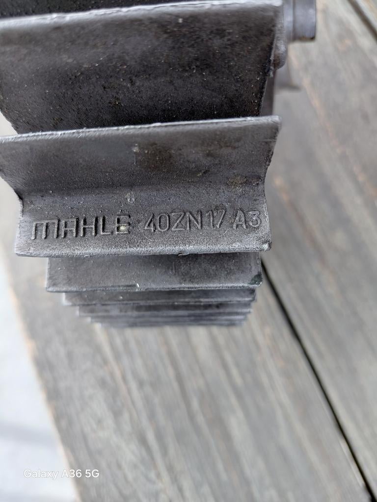 Snelle kreidler  mahle cilinder, Tuin en Terras, Bloembakken en Plantenbakken, Ophalen of Verzenden, Rond, Hout, Minder dan 30 cm