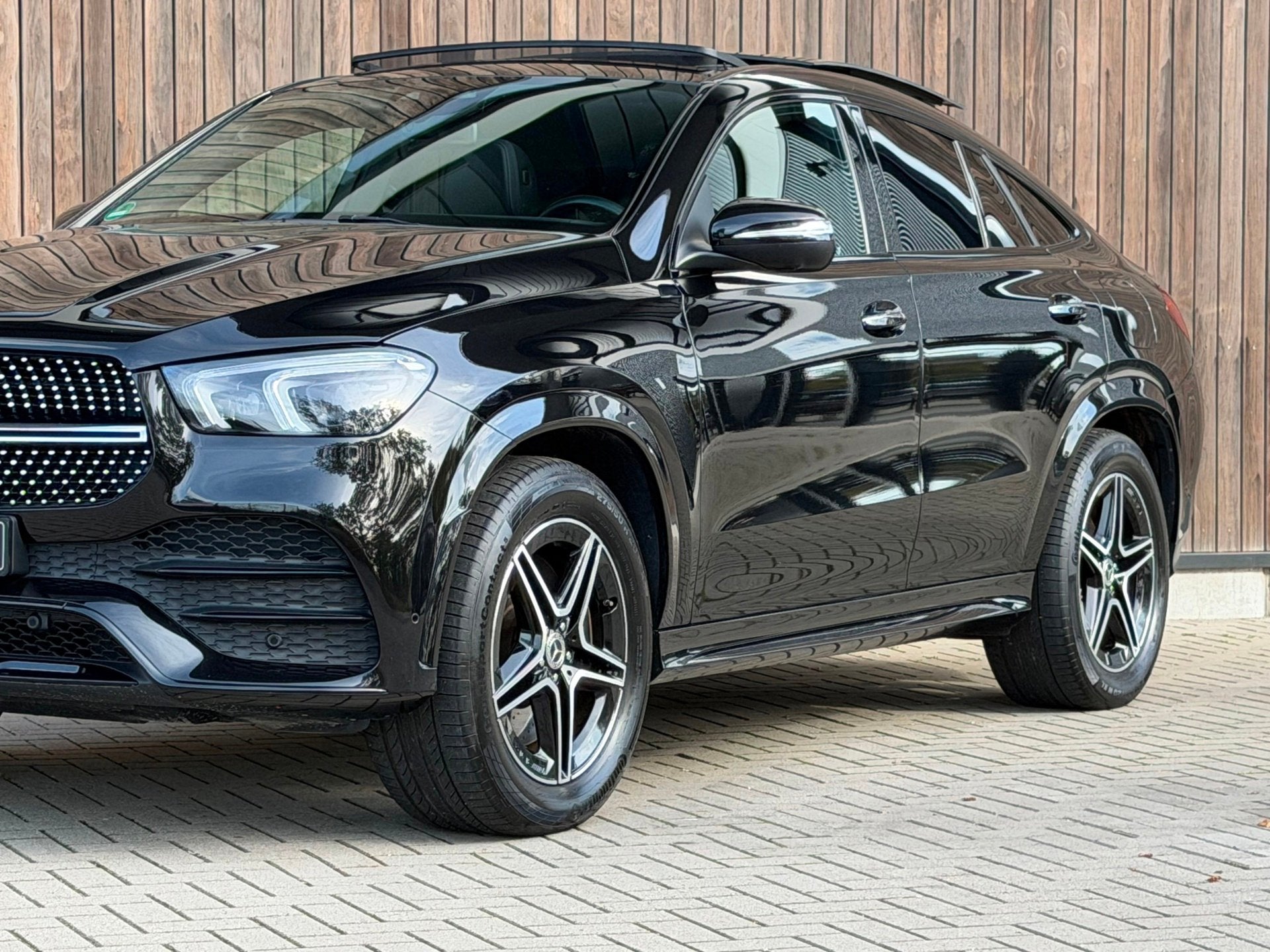 Mercedes-Benz GLE-klasse Coupé 350 e 4MATIC / AMG-line / Pa, Auto's, Dealer onderhouden, Gebruikt, Zwart, 4 cilinders