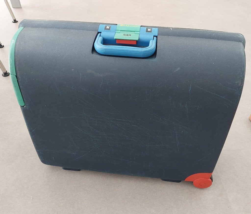 Carlton vliegtuigkoffer, 75 liter, Sieraden, Tassen en Uiterlijk, Koffers, Gebruikt, Hard kunststof, 45 tot 55 cm, Ophalen