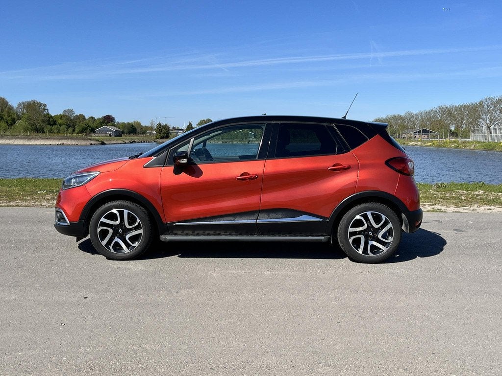 Renault Captur 0.9 TCe Xmod Airco, camera, trekhaak, Voorwielaandrijving, 898 cc, Gebruikt, Euro 6