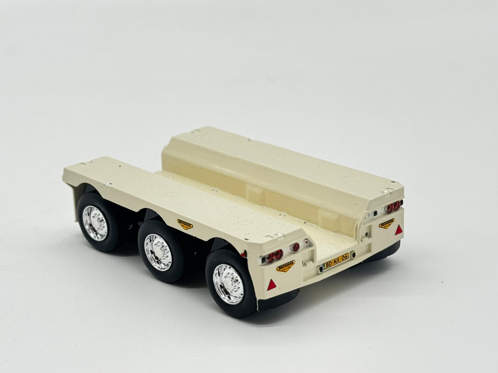 TEKNO BROSHUIS 3 assige module VERBOUW LADING