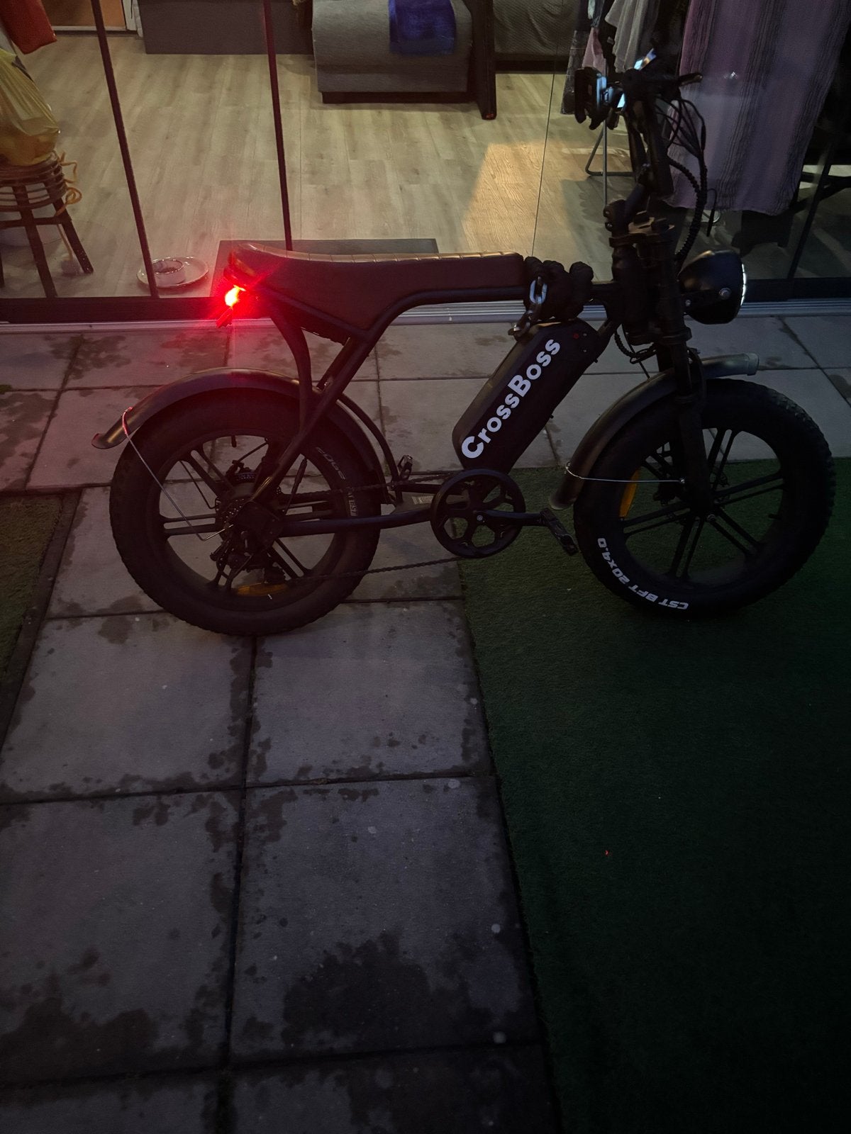 Fatbike v8, Zo goed als nieuw, Minder dan 47 cm, 50 km per accu of meer, Ophalen