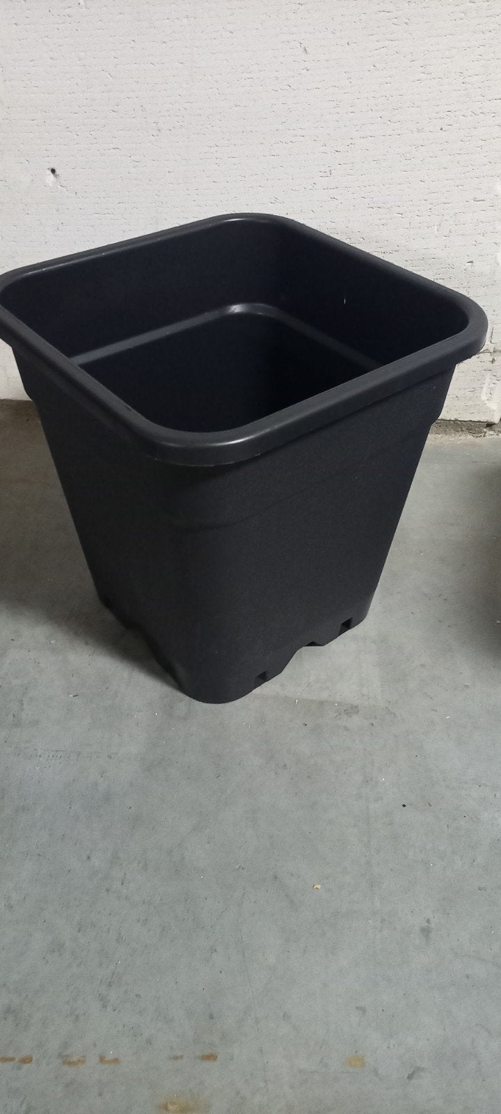 9 stuks  vierkant pot 18 liter, Tuin en Terras, Bloempotten, 25 tot 40 cm, Kunststof, Vierkant, Nieuw
