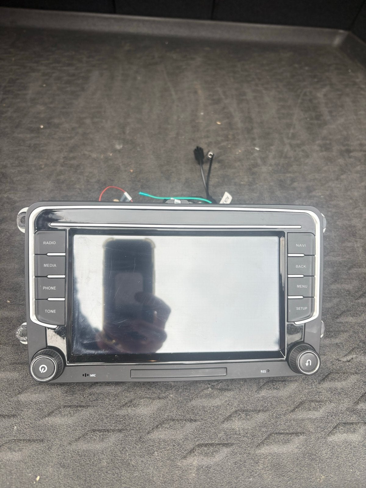 Avison radio Auto Multimedia Subwoofer VW/AUDI/SKODA, Ophalen, Zo goed als nieuw