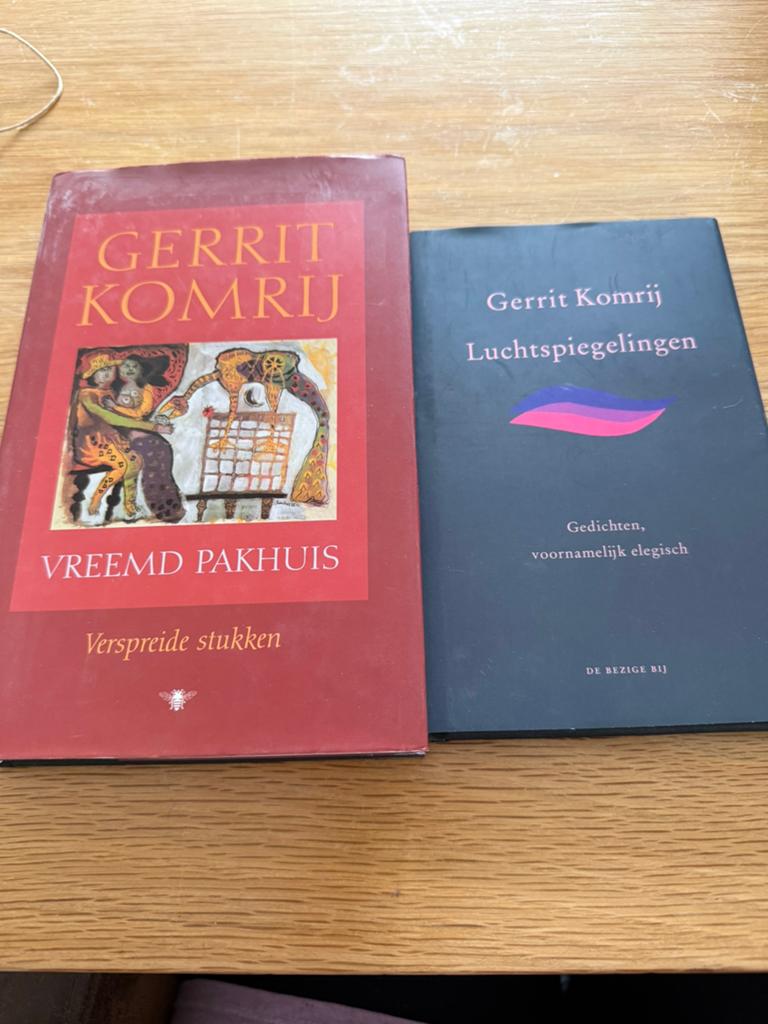 Gerrit Komrij - Vreemd pakhuis., Ophalen of Verzenden, Zo goed als nieuw, Gerrit Komrij