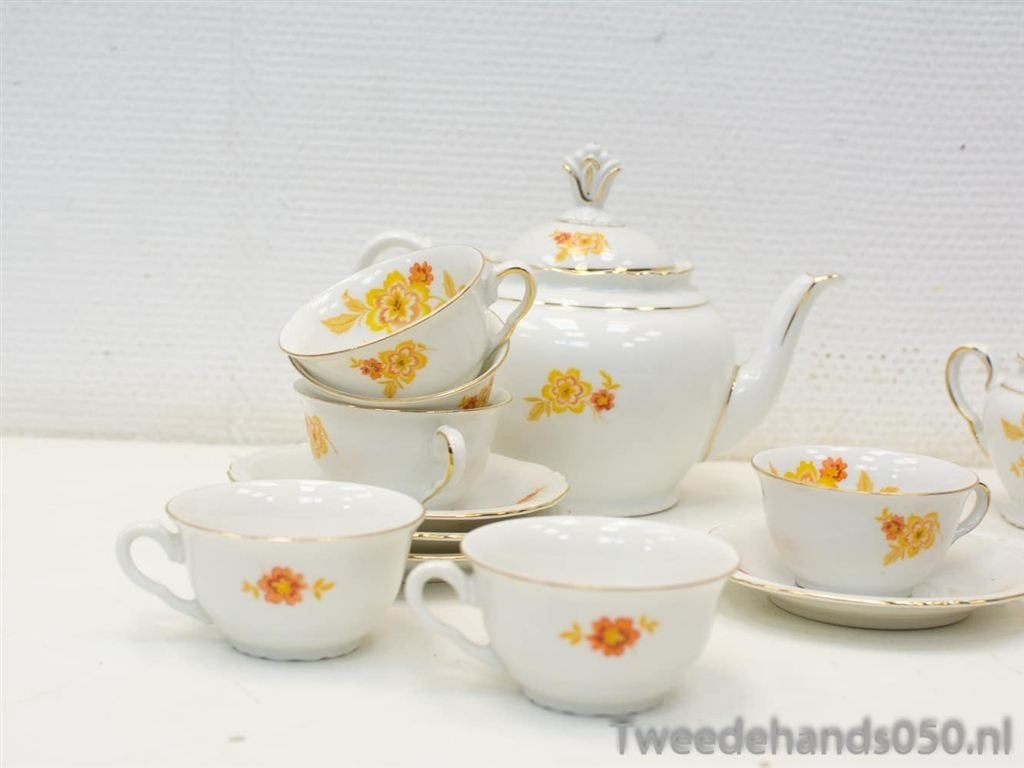 Retro servies, Porseleinen theeservies 87005, Gebruikt, Ophalen of Verzenden, Bord(en), Overige stijlen