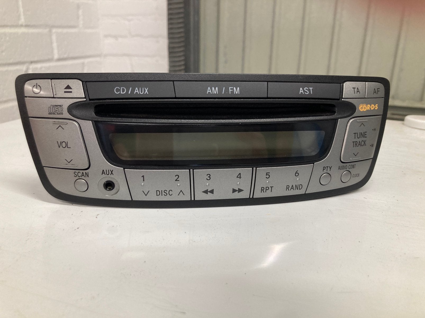 Autoradio toyota Aygo, Peugeot 107, Citroën C1 origineel, Ophalen of Verzenden, Gebruikt