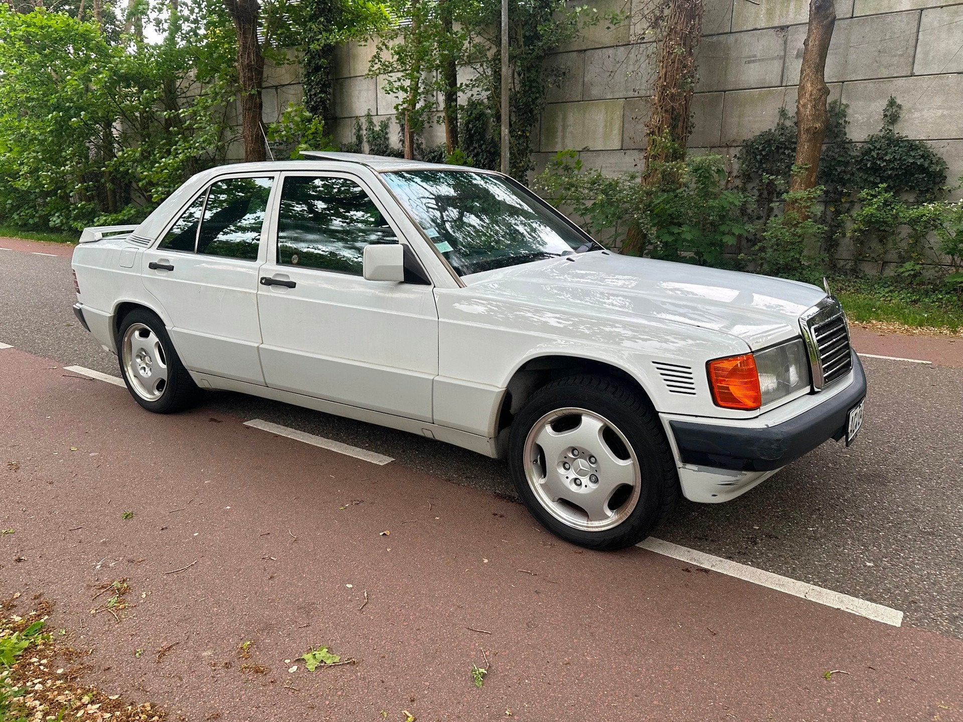 Mercedes-Benz 190-serie 2.5 D TURBO DIESEL AUTOMAAT SCHUIFDA, Gebruikt, Origineel Nederlands, Bedrijf, Diesel