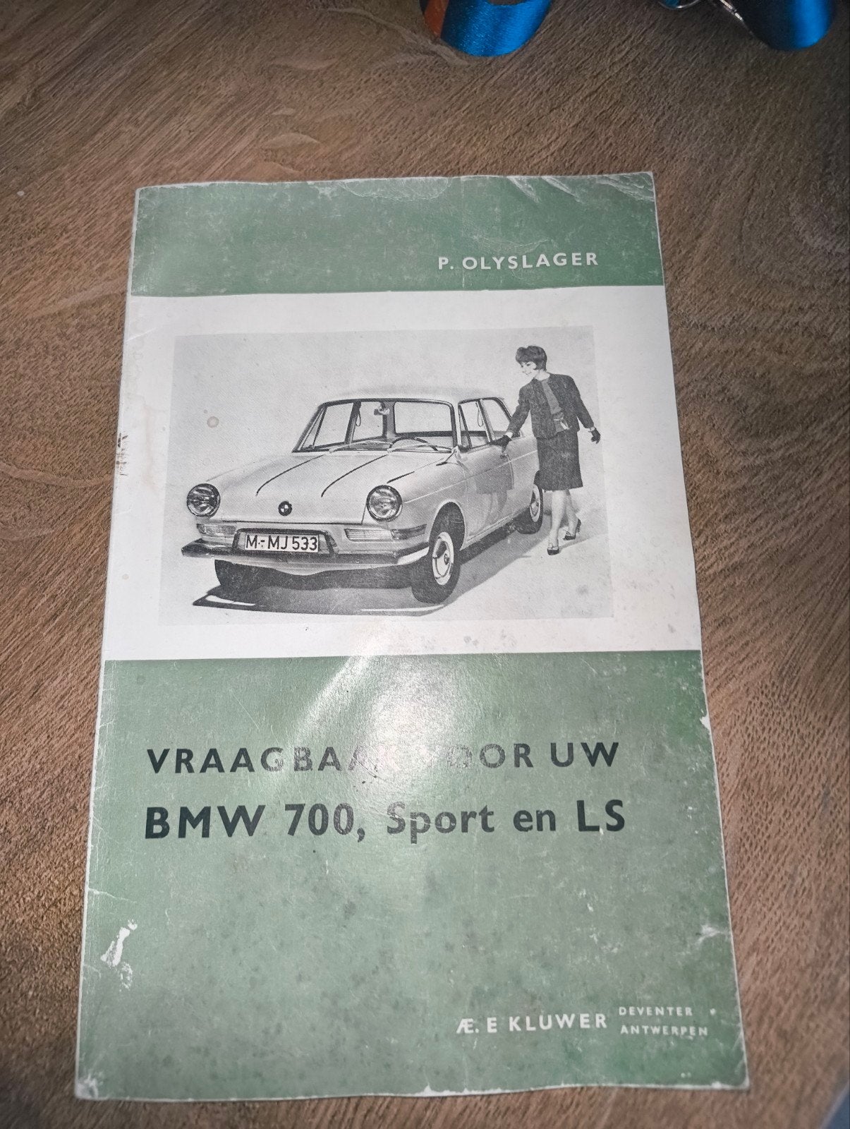 Vraagbaak Bmw 700, Ophalen of Verzenden