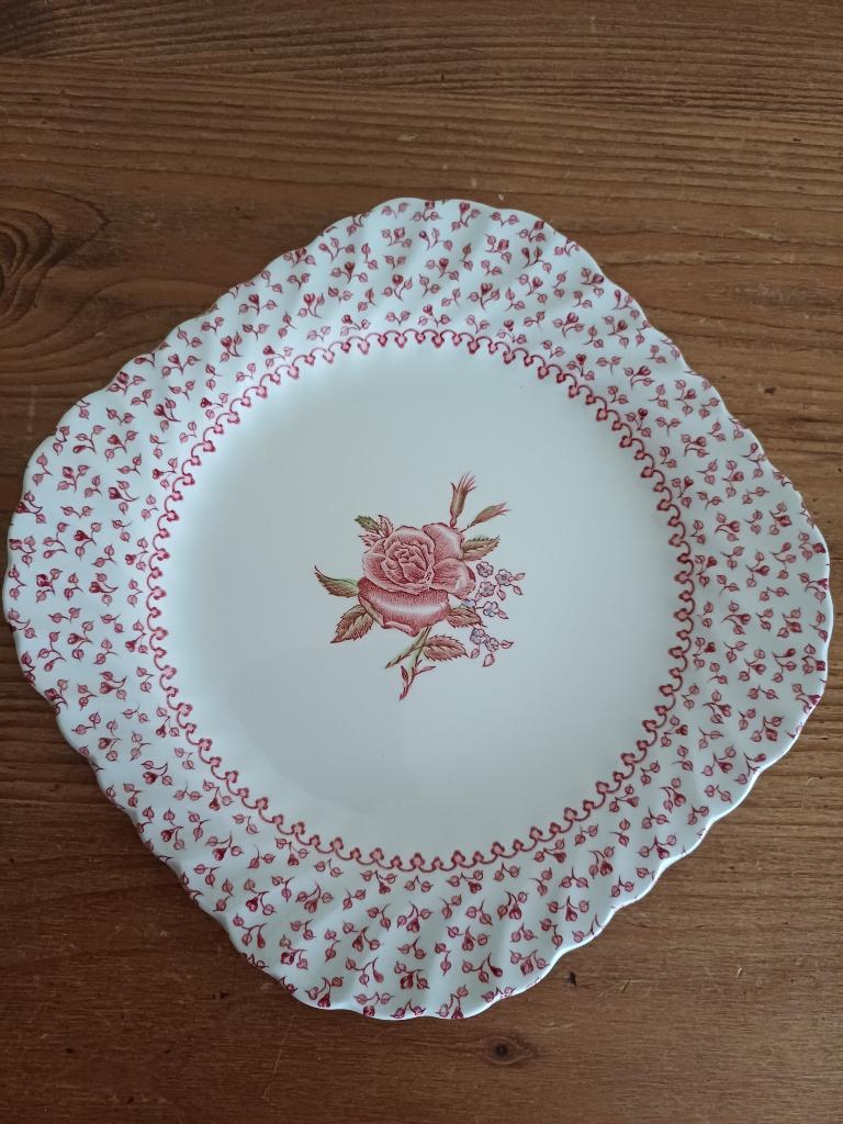 Serveerschaal Rose Bouquet, Ophalen of Verzenden, Overige stijlen, Porselein, Schaal of Schalen