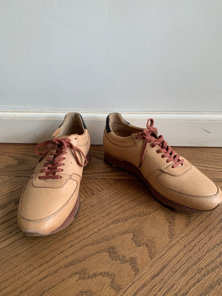 Sneakers Fred de la Bretoniere maat 40. Stevig leer, naturel, Kleding | Dames, Schoenen, Fred de la Bretoniere, Bruin, Ophalen of Verzenden