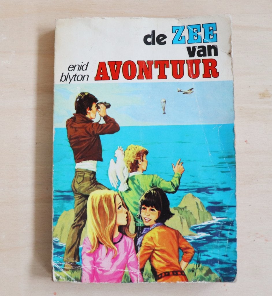 Enid Blyton – De Zee van Avontuur, 1971 Valkenserie, vintage, Gelezen, Fictie algemeen, Ophalen of Verzenden, Enid Blyton