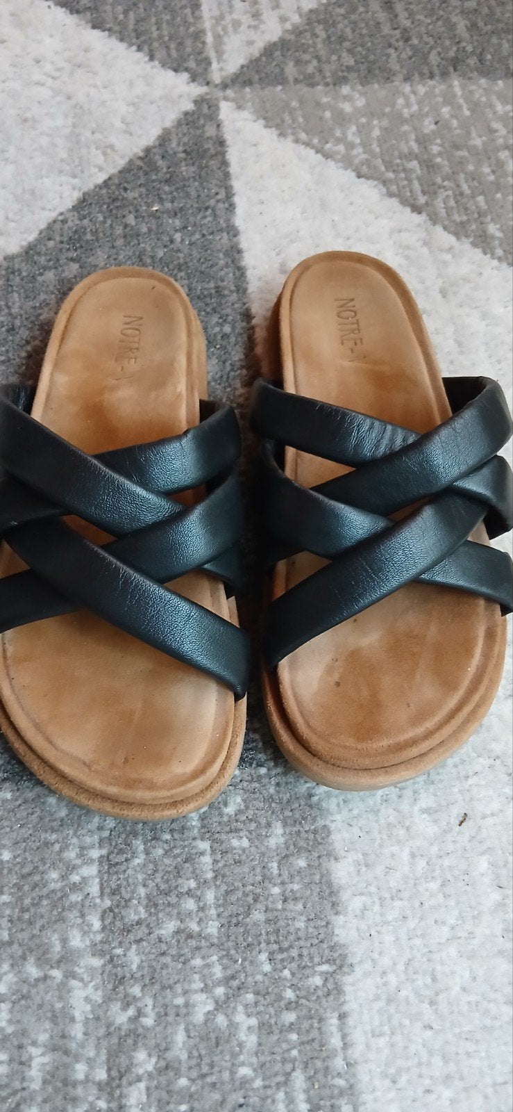 mooie slippers, Kleding | Dames, Notre V, Zwart, Zo goed als nieuw, Ophalen