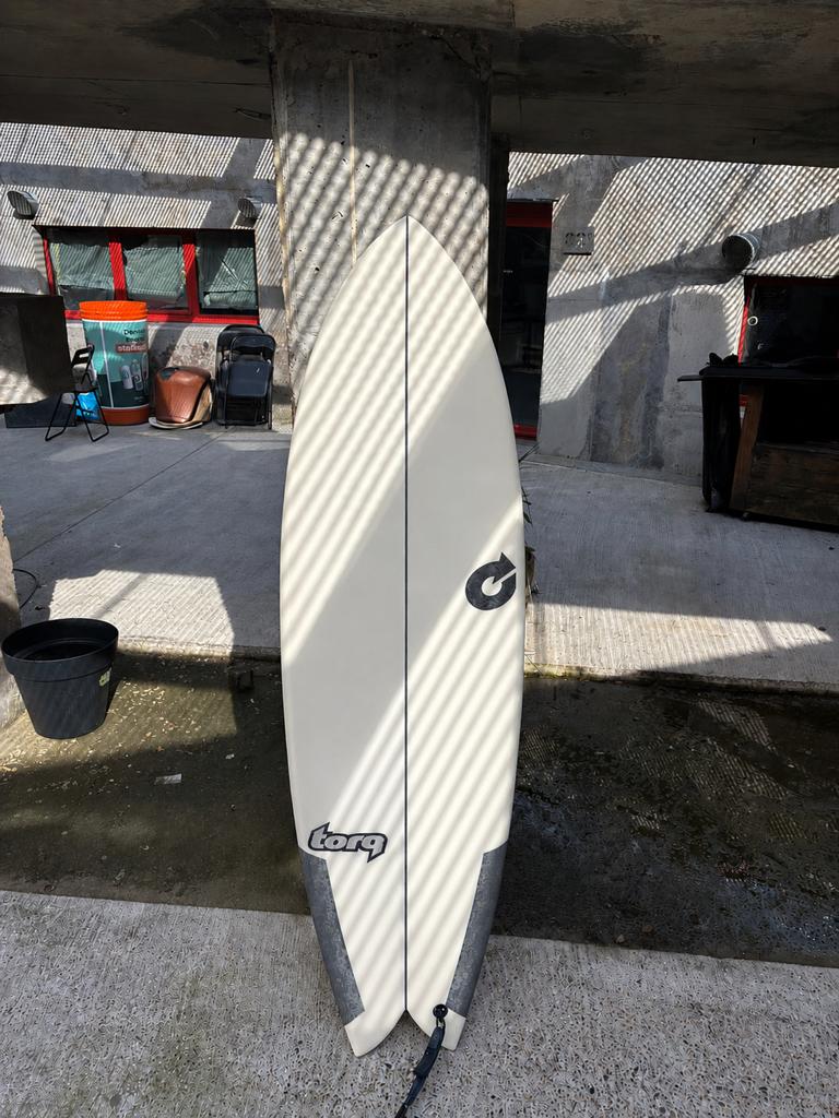 Torq Fish Surfboard 5'8" -, Ophalen, Gebruikt, Fish, Met vinnen