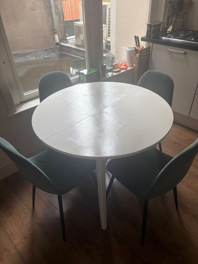 Uitschuifbare ronde witte tafel + stoelen, Ophalen, Gebruikt, Rond, Vijf personen of meer
