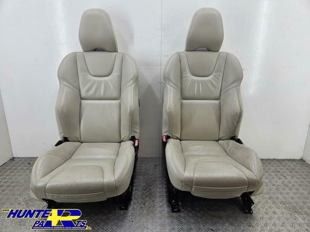 Bekleding set beige leder Volvo V60 ('10-'18), Auto-onderdelen, Interieur en Bekleding, Gebruikt, Ophalen of Verzenden, Volvo