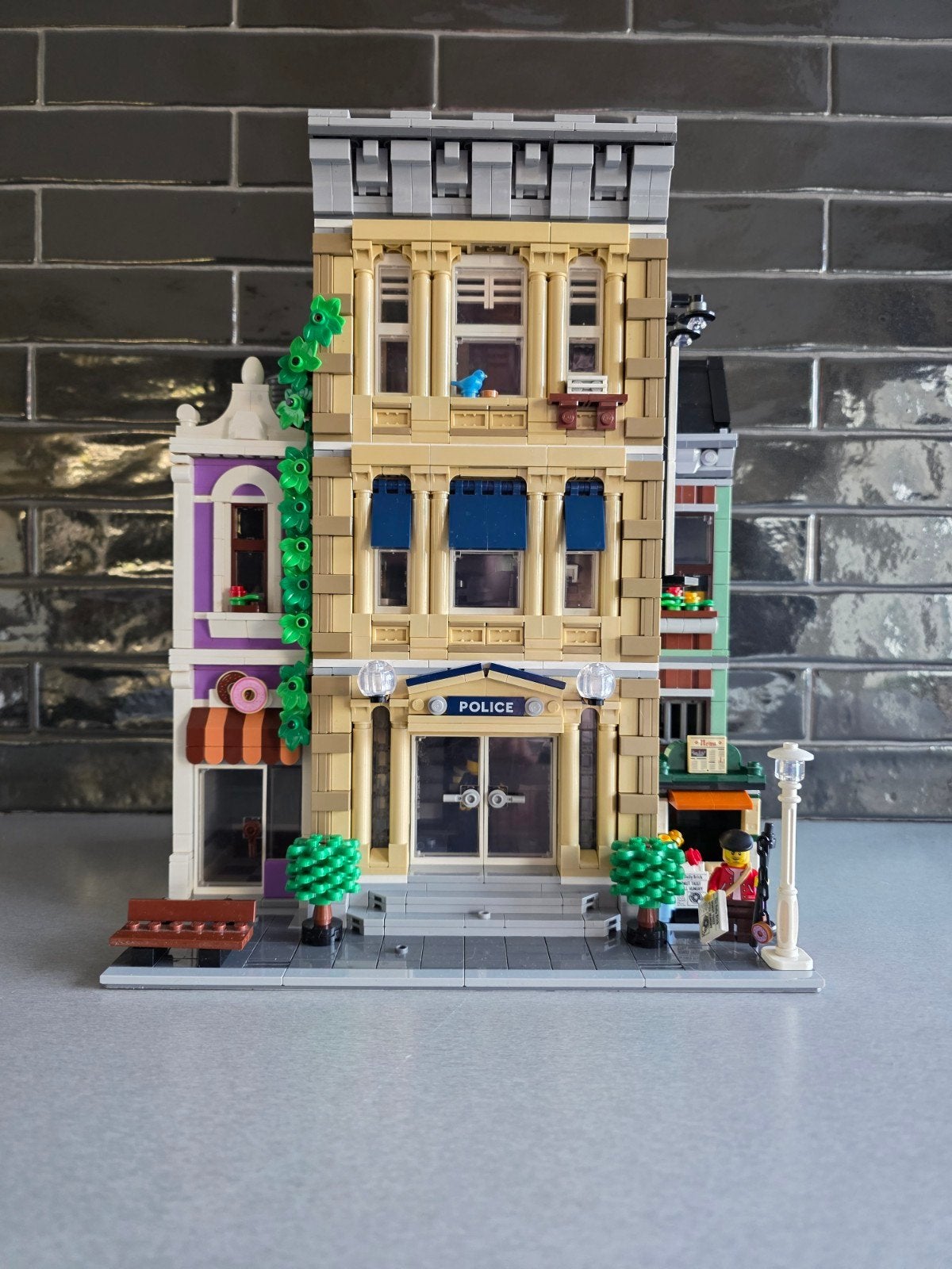 LEGO Creator Expert Politiebureau (10278), Ophalen of Verzenden, Zo goed als nieuw