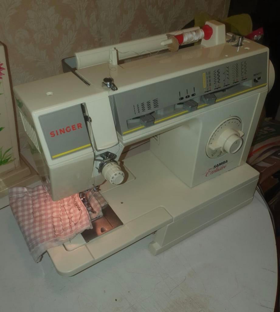 Singer Samba Exclusive naaimachine 6217, Hobby en Vrije tijd, Ophalen, Gebruikt, Naaimachine, Overige merken
