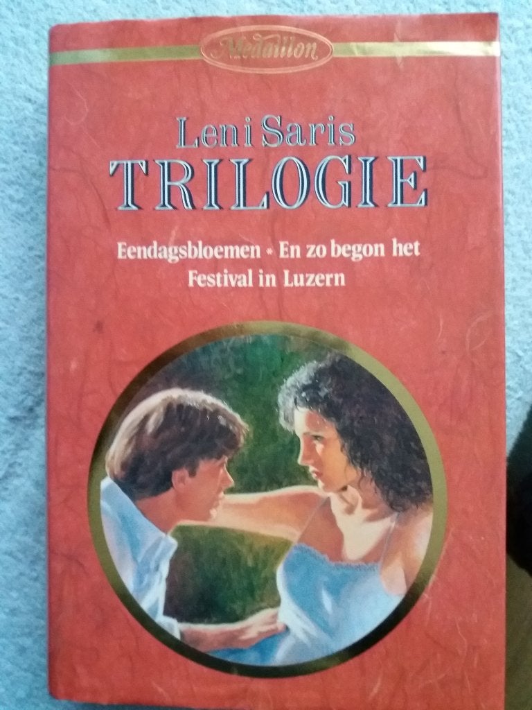 Leni Saris - trilogie., Ophalen of Verzenden, Gelezen