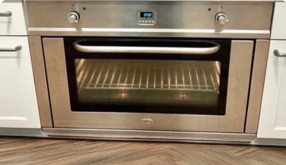 BORETTI inbouwhetelucht oven, Witgoed en Apparatuur, Ovens, Zo goed als nieuw, Inbouw, Oven met grill, Boretti, 60 cm of meer