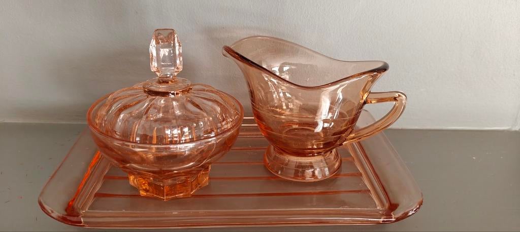 Vintage Art Deco Melk & Suiker Set 1930s - Roze Persglas, Ophalen of Verzenden