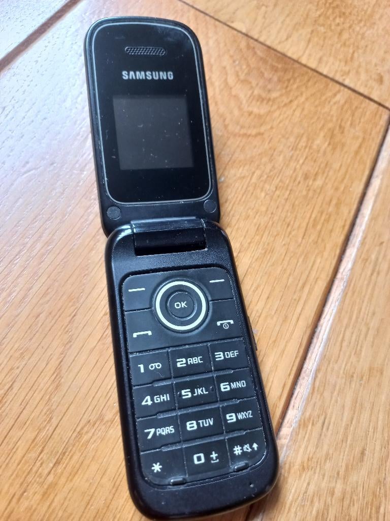 SAMSUNG / GT-E1190 telefoon (zonder lader!), Overige modellen, Geen camera, Zwart, Overige systemen