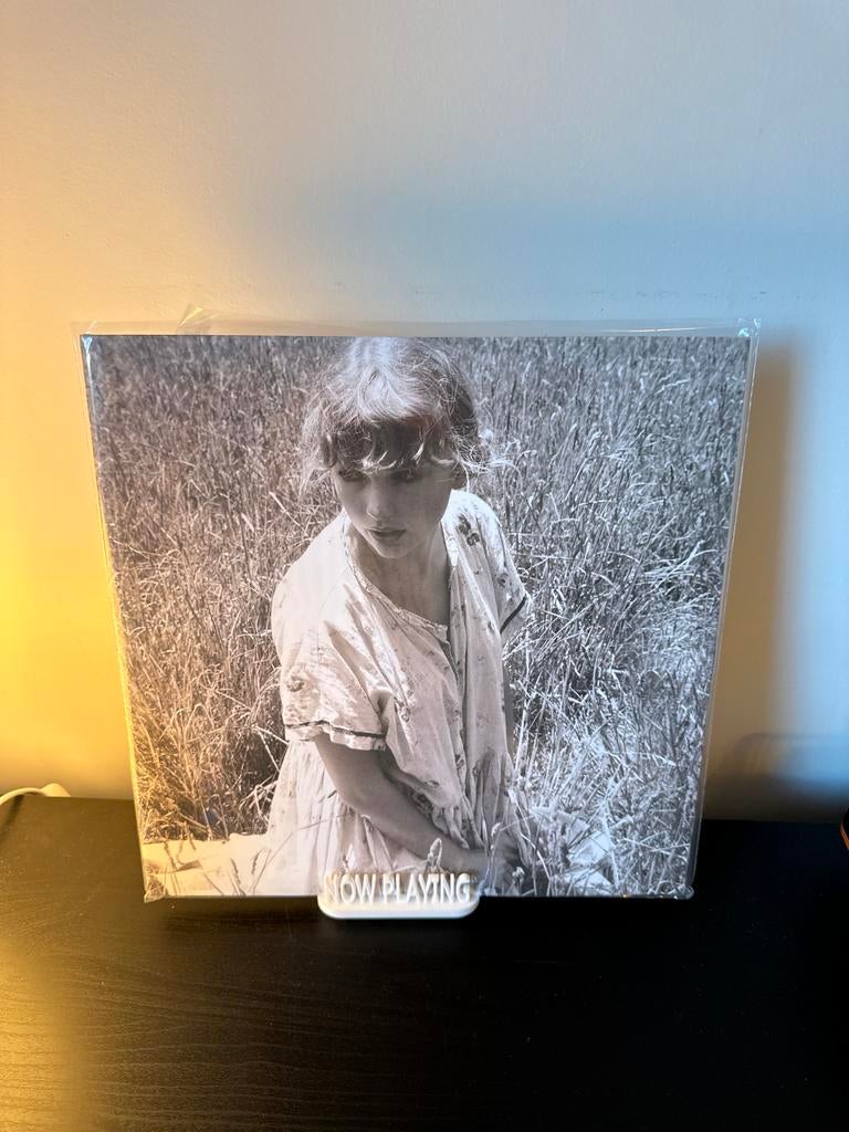 Taylor Swift - Folklore “Betty’s Garden” paarse vinyl, Cd's en Dvd's, Vinyl | Pop, Ophalen of Verzenden, Zo goed als nieuw, 12 inch