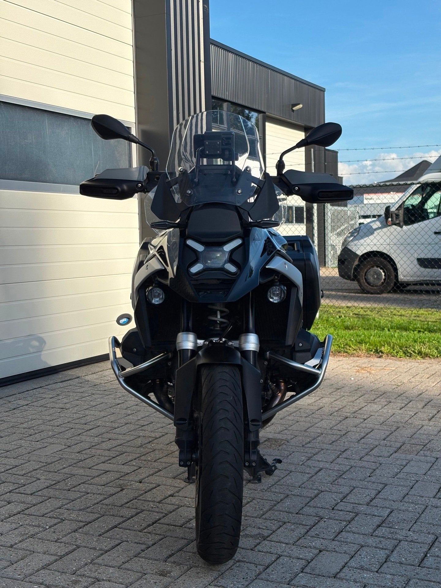 BMW All-Road R 1300 GS - Triple Black - Alle pakketten, Toermotor, 1300 cc, Handgeschakeld, Gebruikt