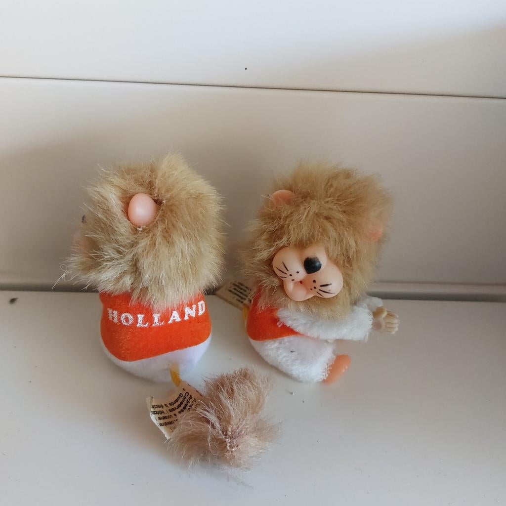 Vintage Holland Leeuwtjes Klembaar - Set van 2, Oranje, Gebruikt, Ophalen of Verzenden, Leeuw