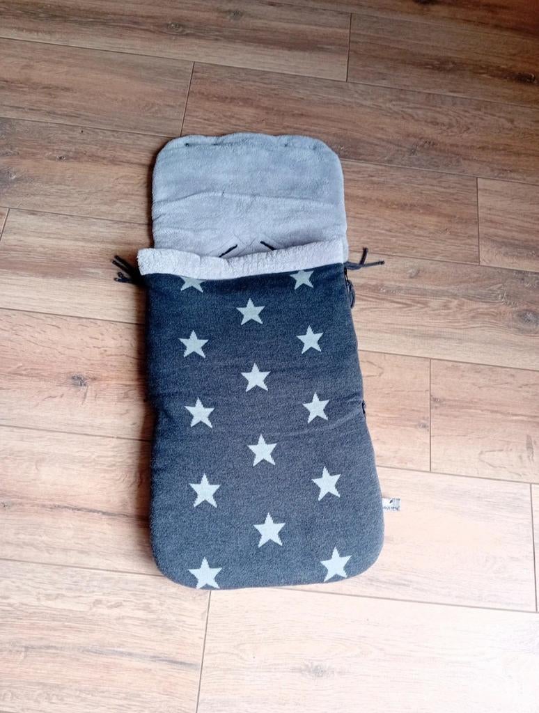 Maxi-Cosi Voetenzak met Sterrenpatroon - Grijs, Ophalen of Verzenden, Zo goed als nieuw, Isofix, 0 t/m 10 kg