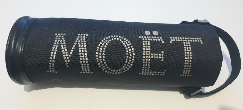 Moët koeltas., Ophalen