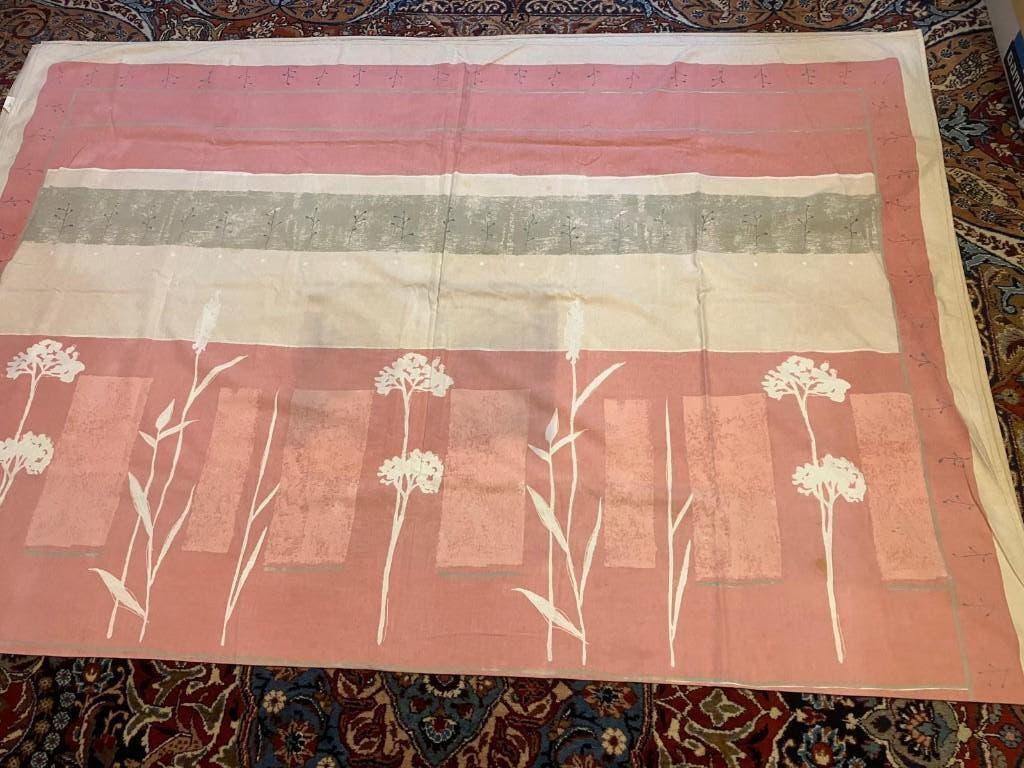 Mooi tafelkleed met bloemen, Ophalen of Verzenden, Gebruikt, Rechthoek