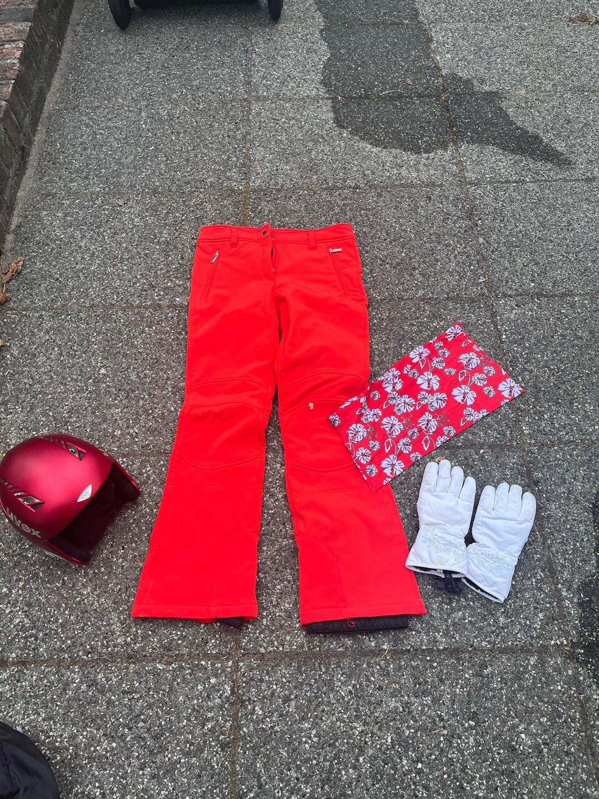 Complete ski-outfit: Icepeak broek, Uvex helm, O'Neill bril, Kleding | Dames, Ophalen, Gedragen, Maat 34 (XS) of kleiner, Broek