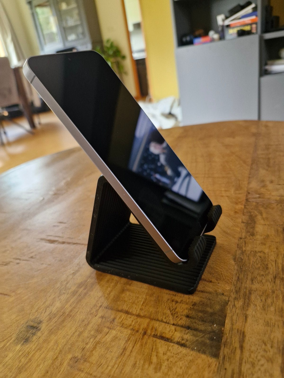 3D-geprinte telefoonhouder / standaard - universeel - zwart, Telecommunicatie, Mobiele telefoons | Hoesjes en Frontjes | Apple iPhone
