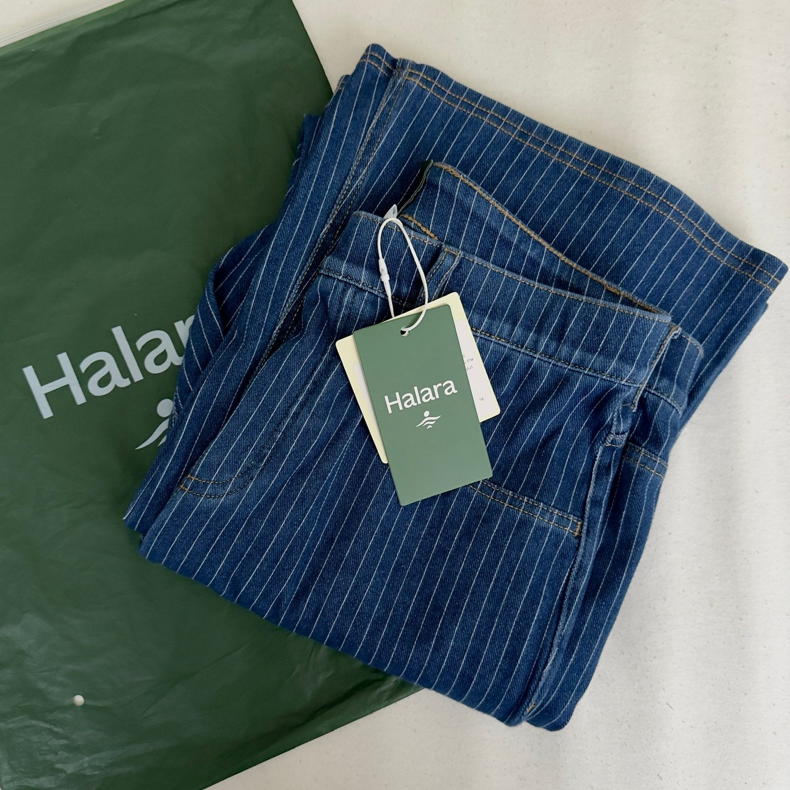 Halara jeans, Kleding | Dames, Ophalen of Verzenden, Nieuw, Blauw, W30 - W32 (confectie 38/40)