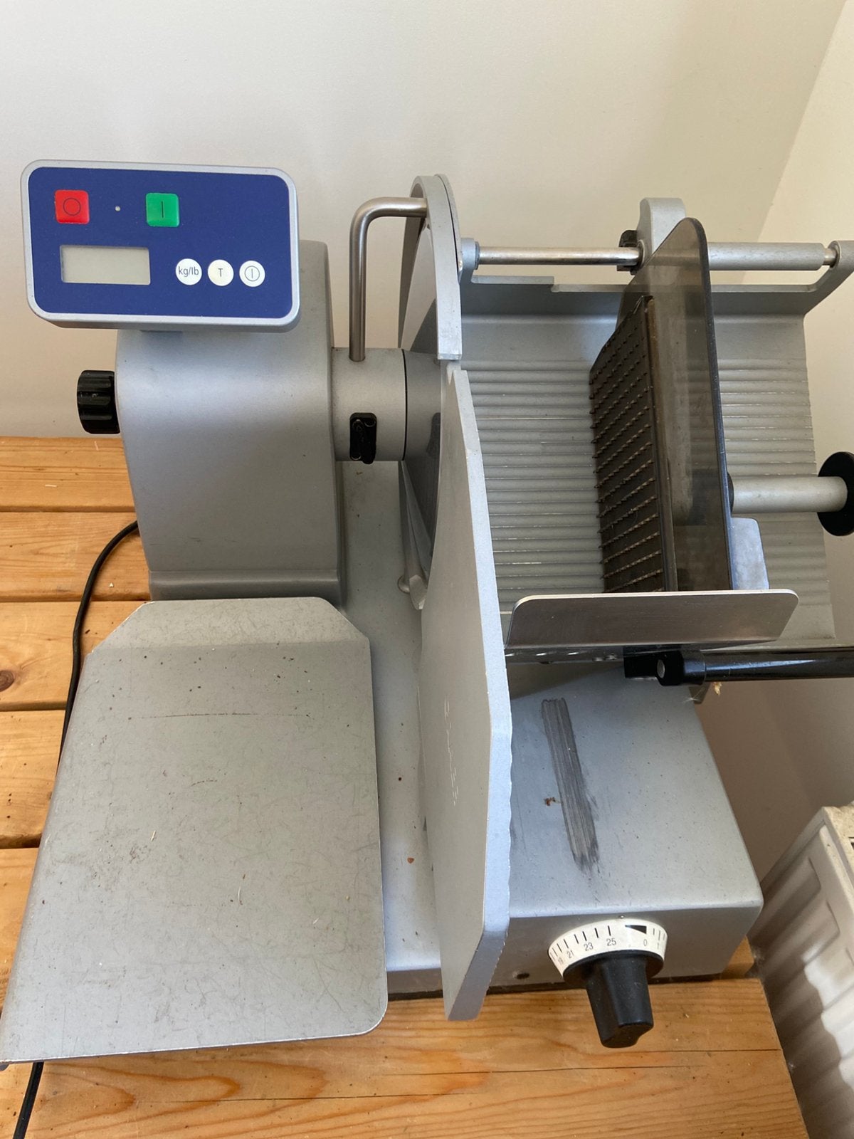 Professionele snijmachine met weegschaal, prima staat, Gebruikt, Zilver, Ophalen of Verzenden, Metaal