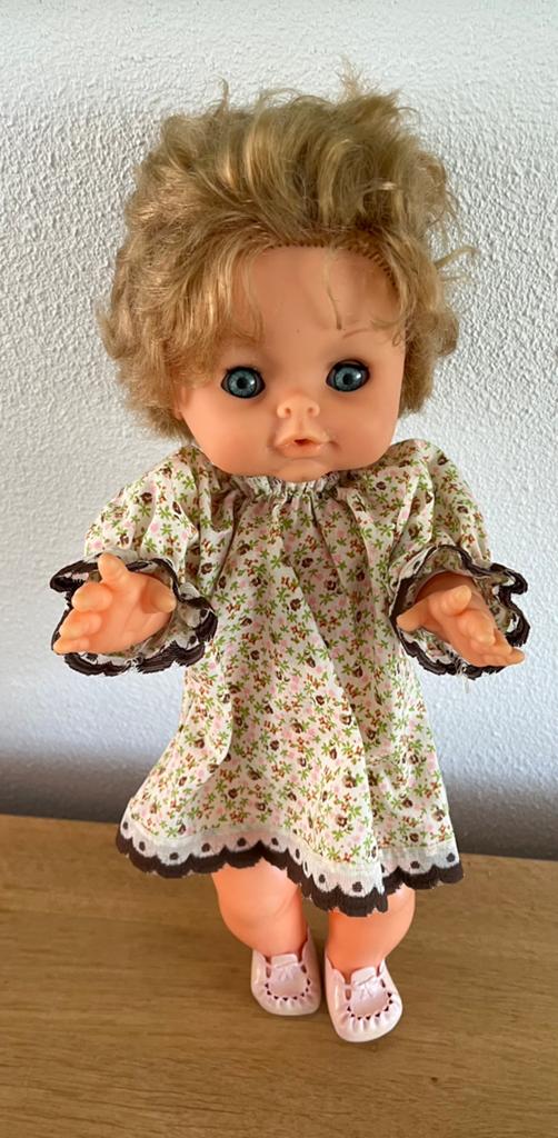 Pop Gadea Italy (hoogte 38cm), Verzamelen, Poppen, Ophalen of Verzenden, Gebruikt, Pop