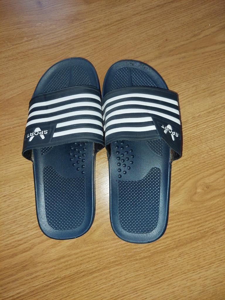 Badslippers maat 34, Ophalen of Verzenden, Jongen of Meisje, Overige typen