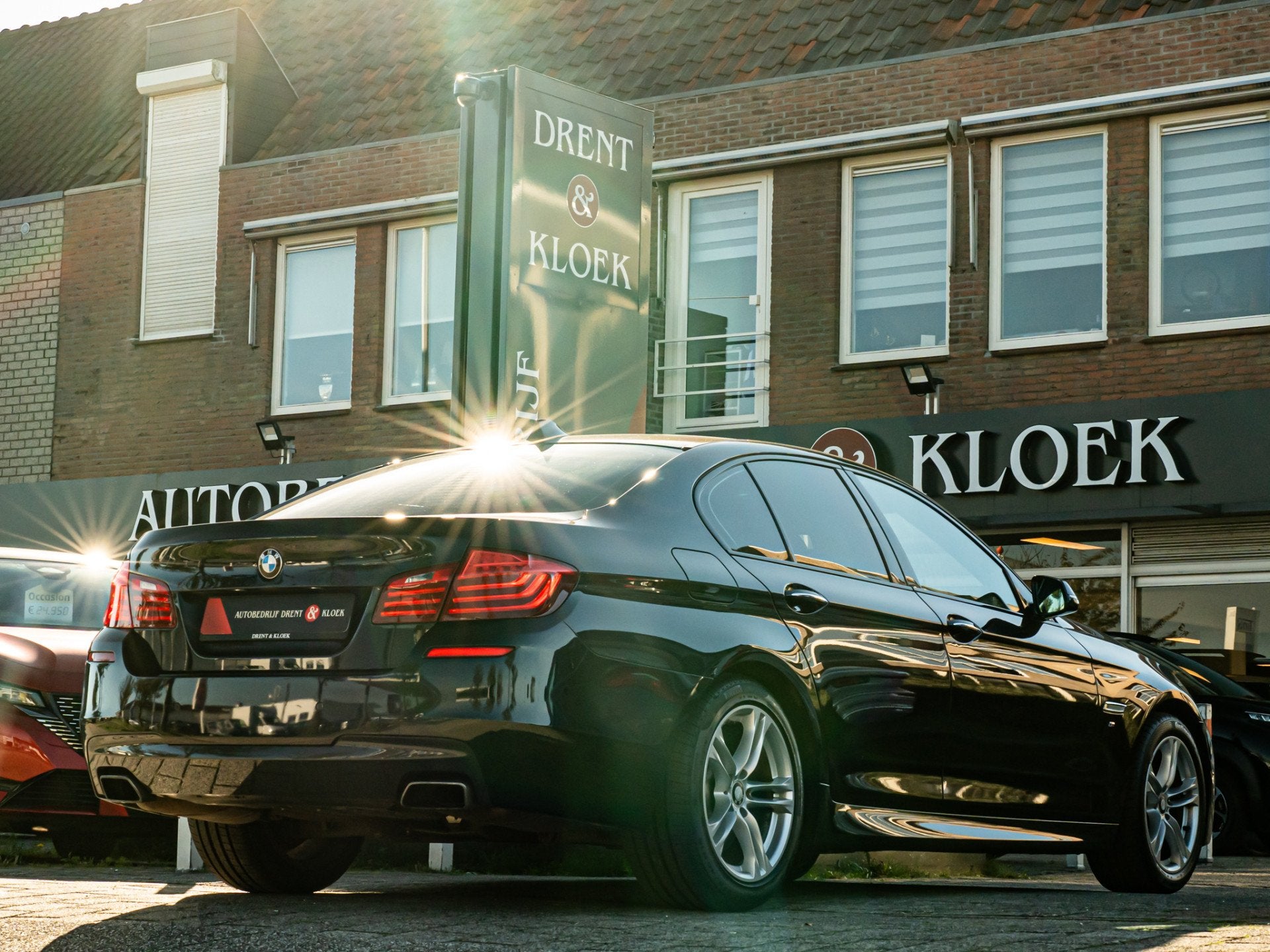 BMW 5 Serie 535i High Exe M-Sport ORG NL HUD SHADOW LINE MEM, Achterwielaandrijving, Gebruikt, Euro 6, 2000 kg