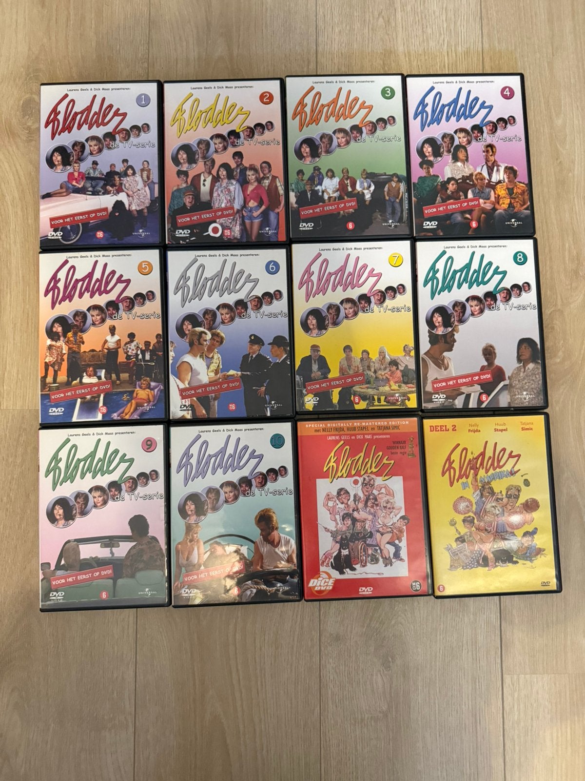 Flodder de TV-serie complete collectie + Films, Cd's en Dvd's, Gebruikt, Nederlands, Komedie, Vanaf 12 jaar