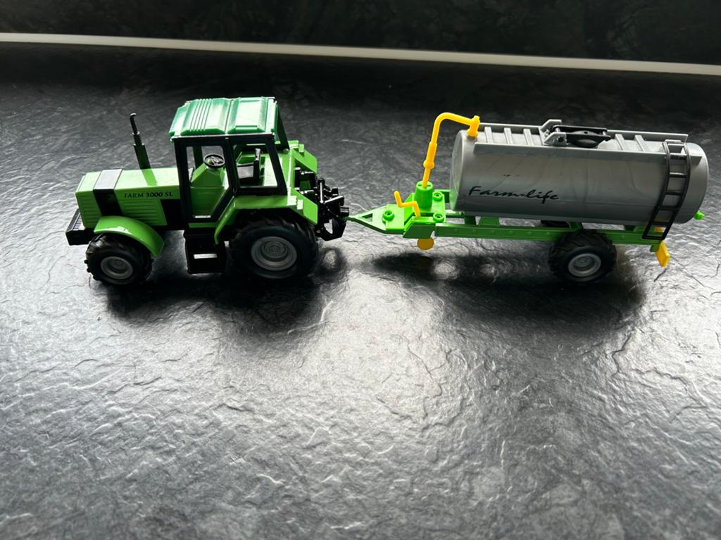Tractor met tank, Ophalen of Verzenden, Gebruikt