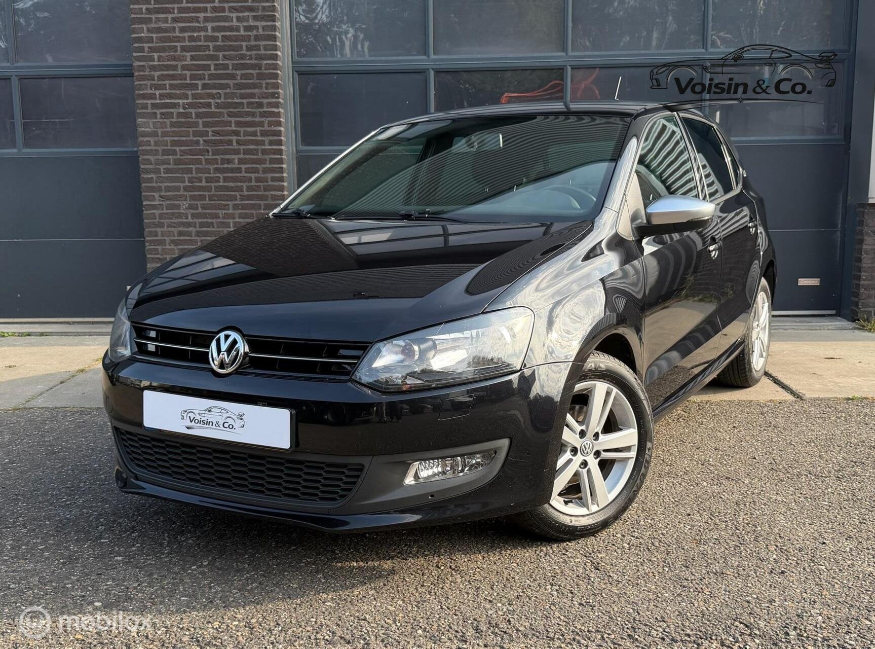VW POLO 1.2 BLACK EDITION STOELVERWARMING OLIE VERBRUIK, Auto's, Voorwielaandrijving, Euro 5, Gebruikt, Met garantie (alle)