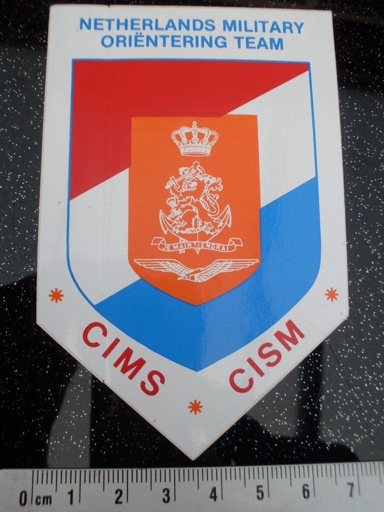 sticker netherlands military orientering team cims cism logo, Verzenden, Zo goed als nieuw, Bedrijf of Vereniging
